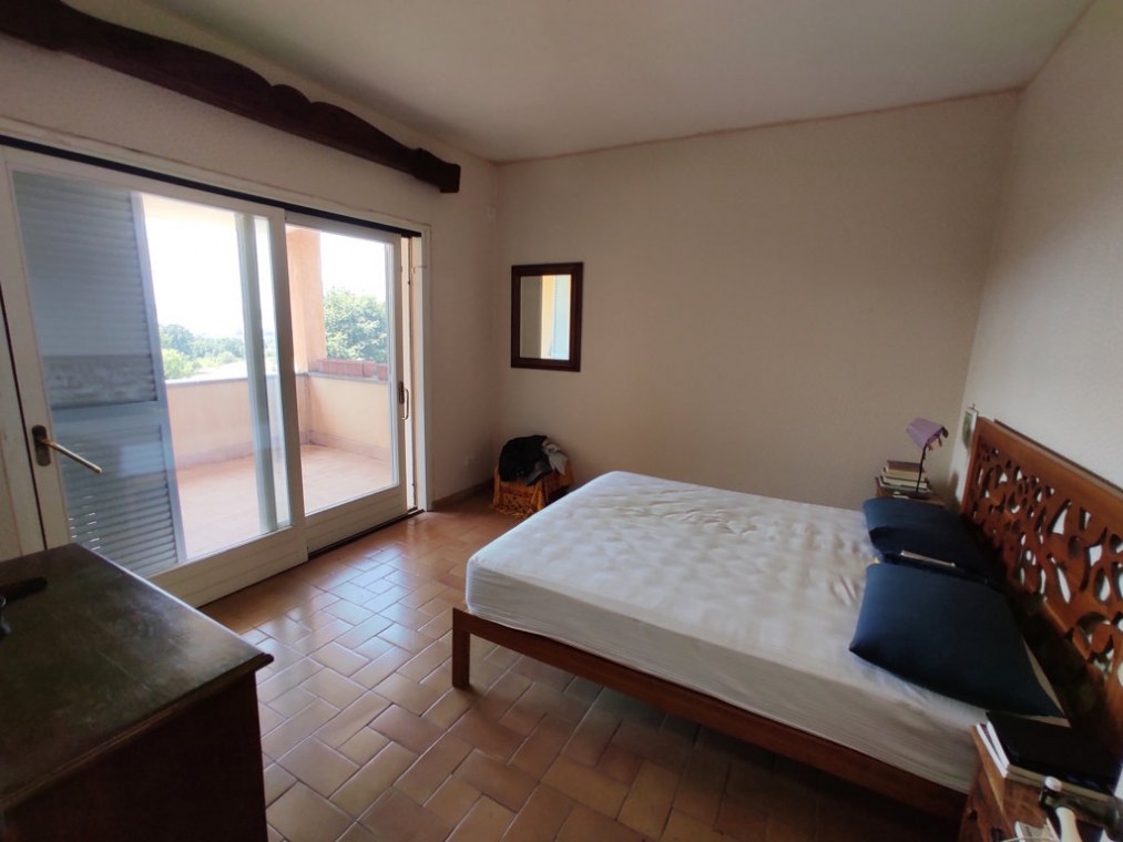 18 camera da letto uno_20210722_131016 (FILEminimizer).jpg